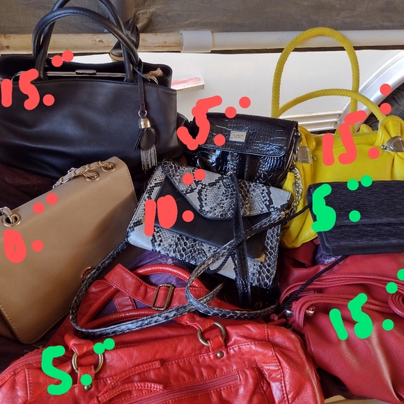 Purses - Picture 4 of 6